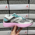 Saucony Omni 9 blue and pink