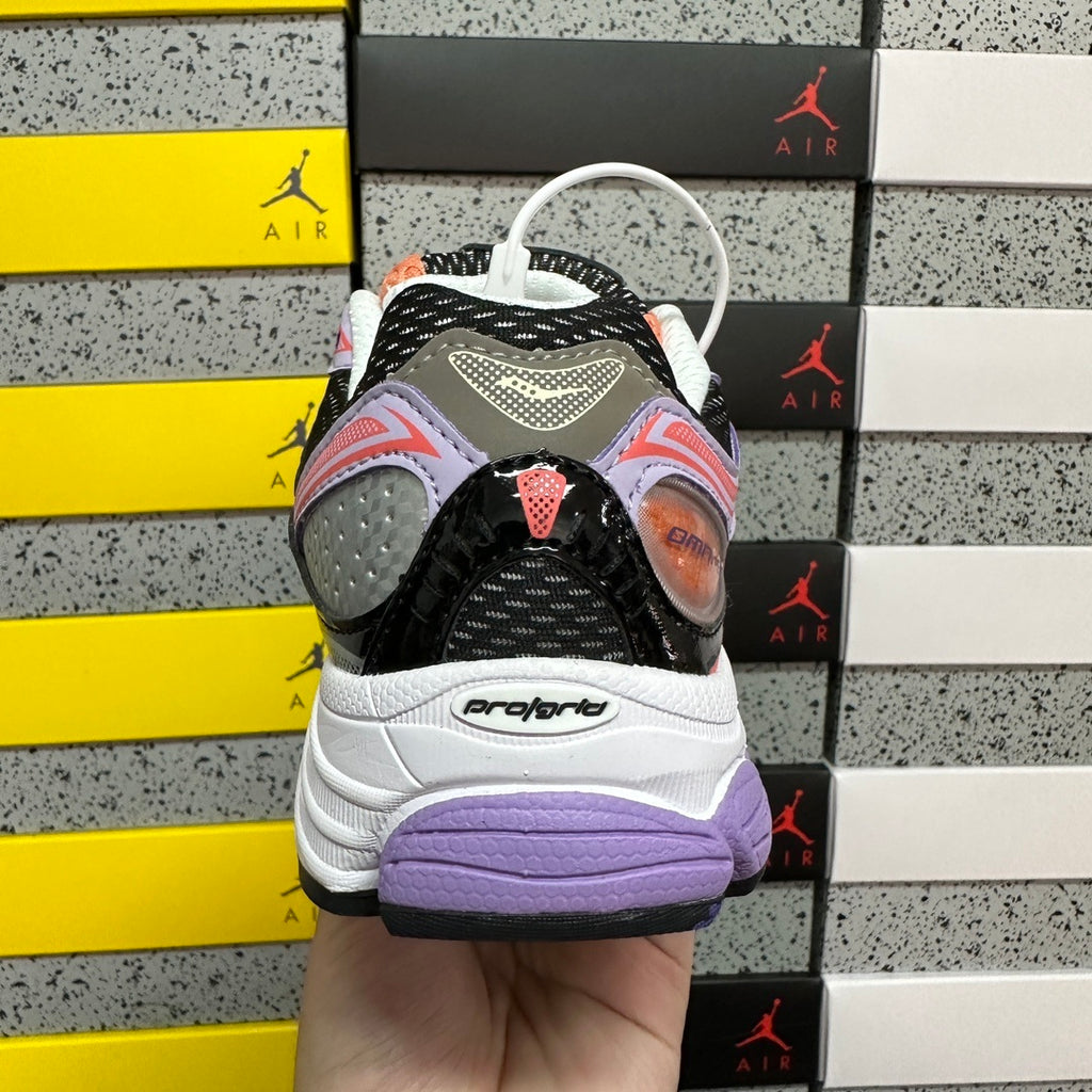 Saucony Omni 9 corail / orange