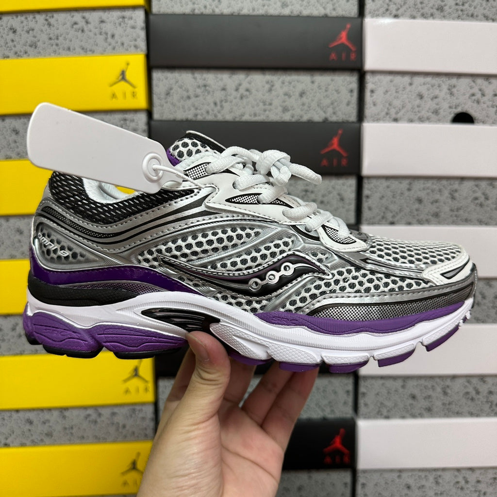 Saucony Omni 9 purple