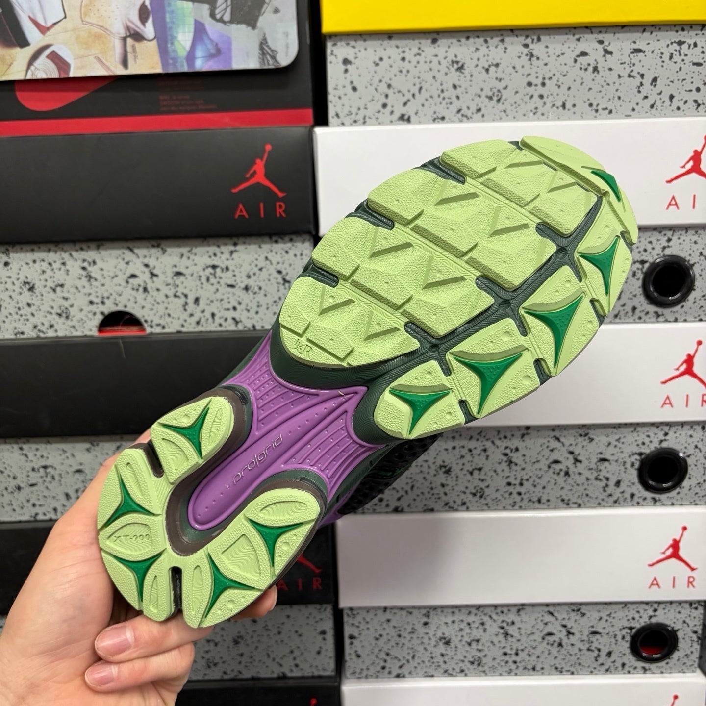 Saucony Omni 9 édition limité