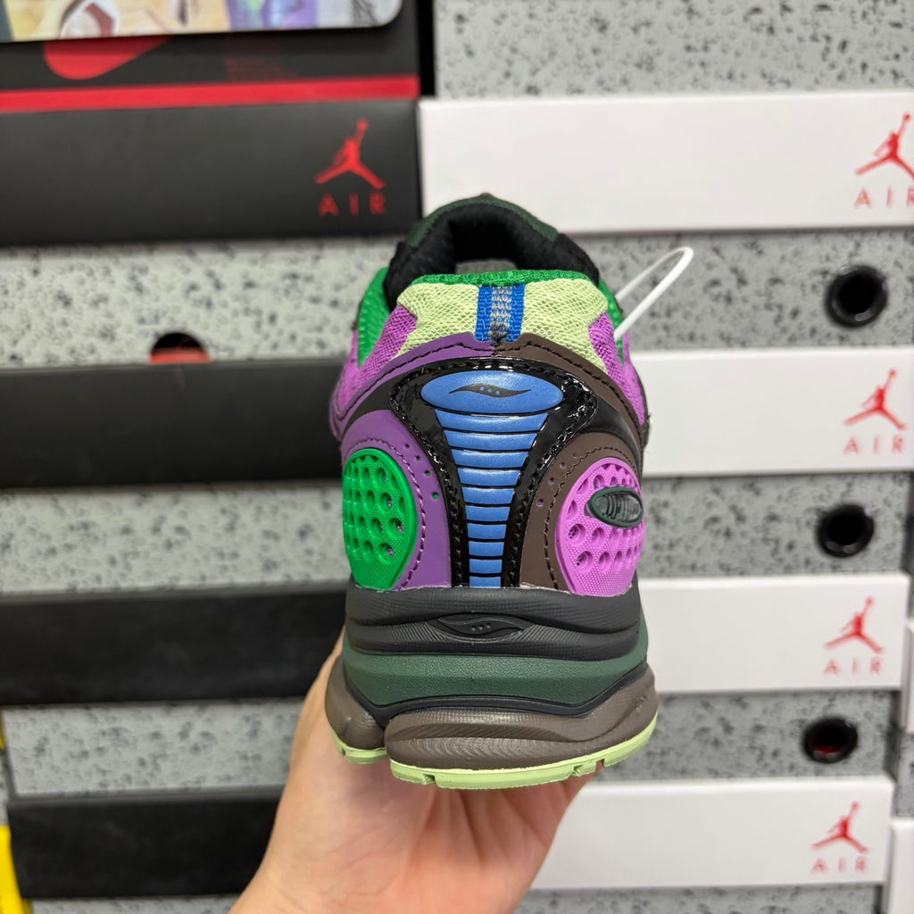 Saucony Omni 9 édition limité