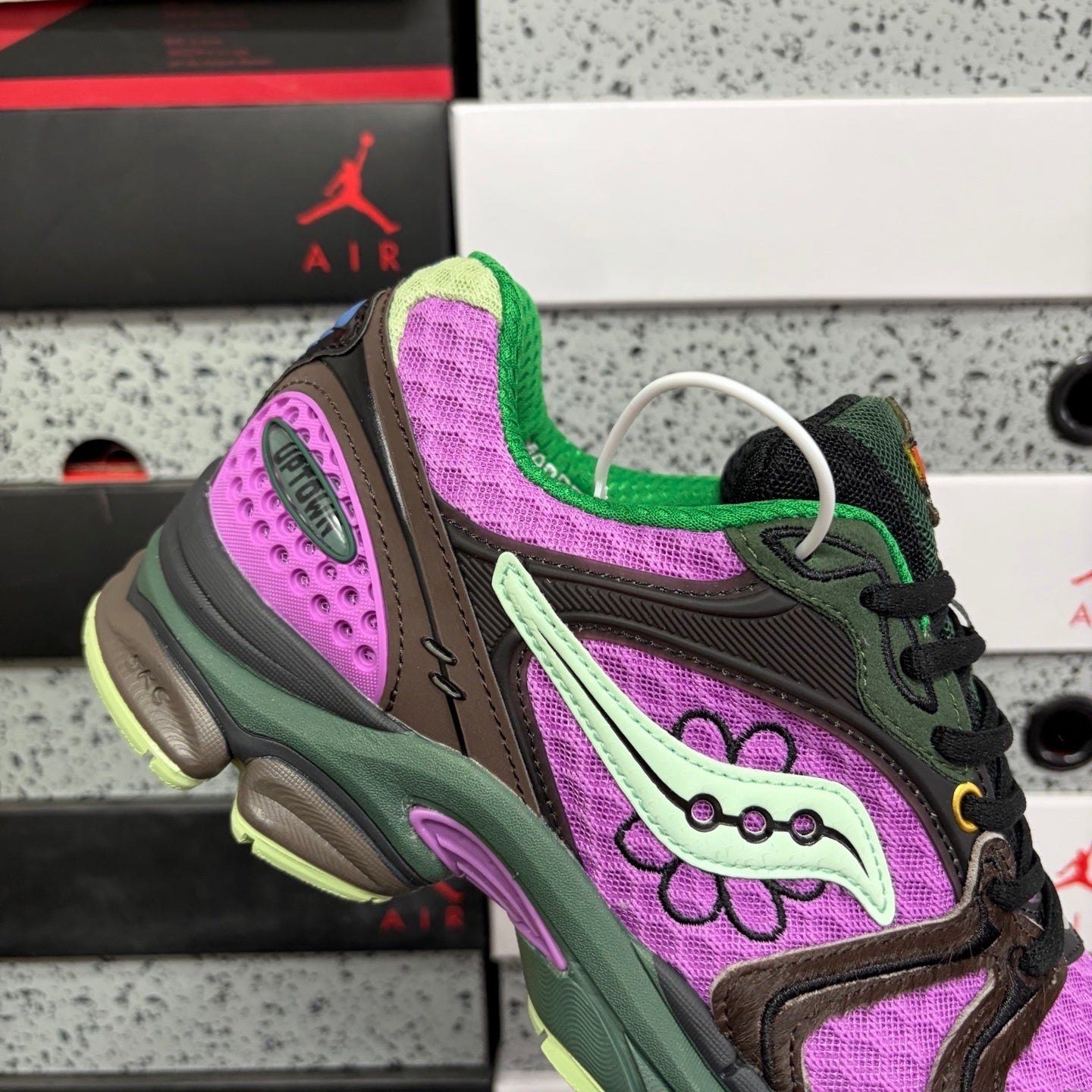 Saucony Omni 9 édition limité