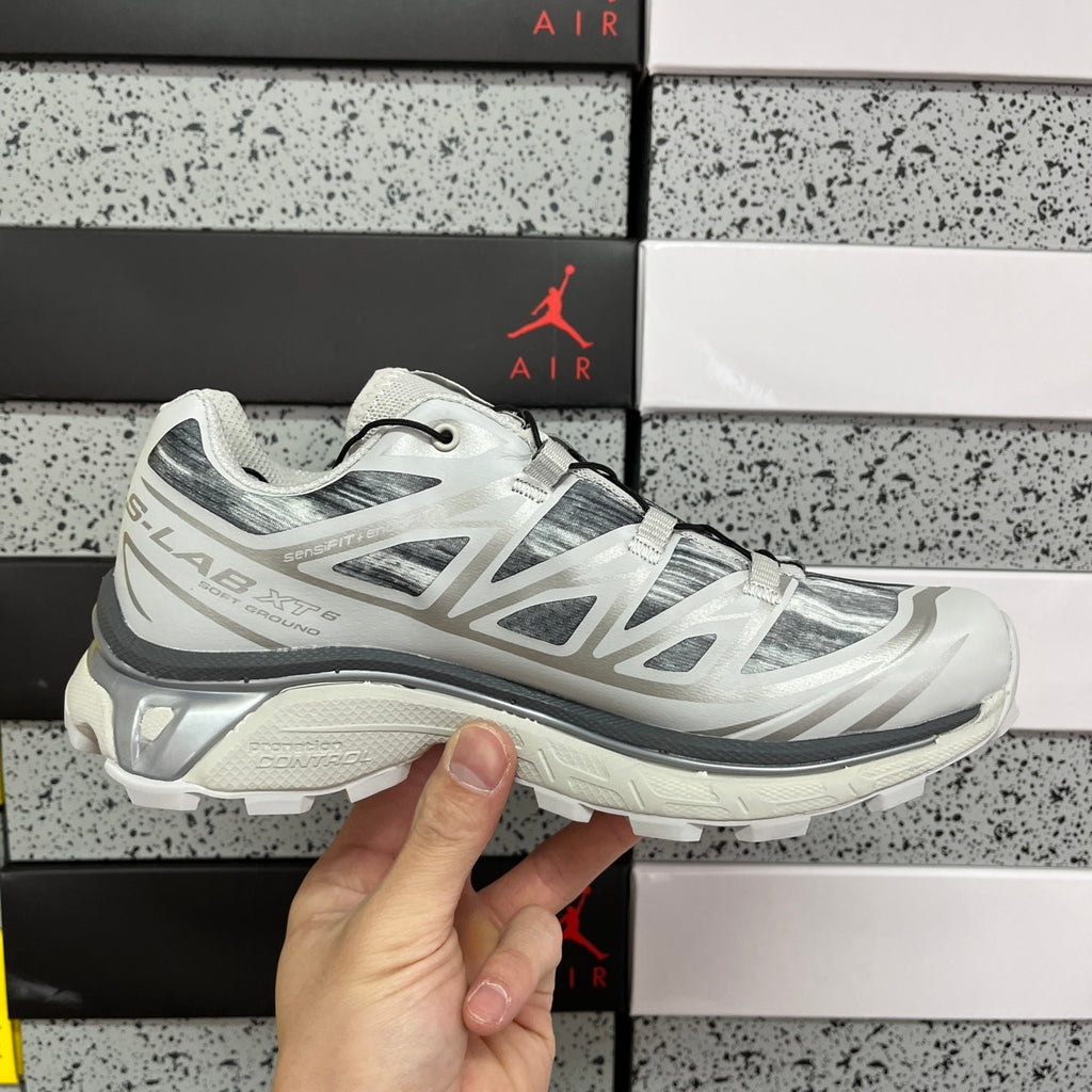 Salomon XT-6 blanc et pierre