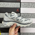 Salomon XT-6 blanc et pierre